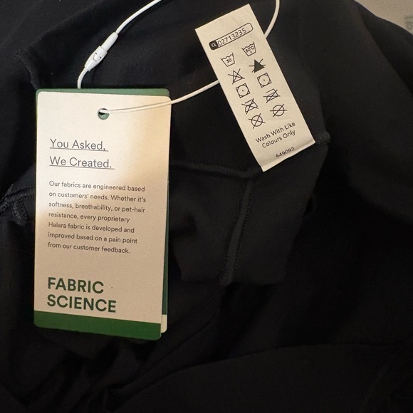 NWT Halara Softlyzero™ Crossover Pocket Plain Leggings-UPF50+ - Picture 7 of 8